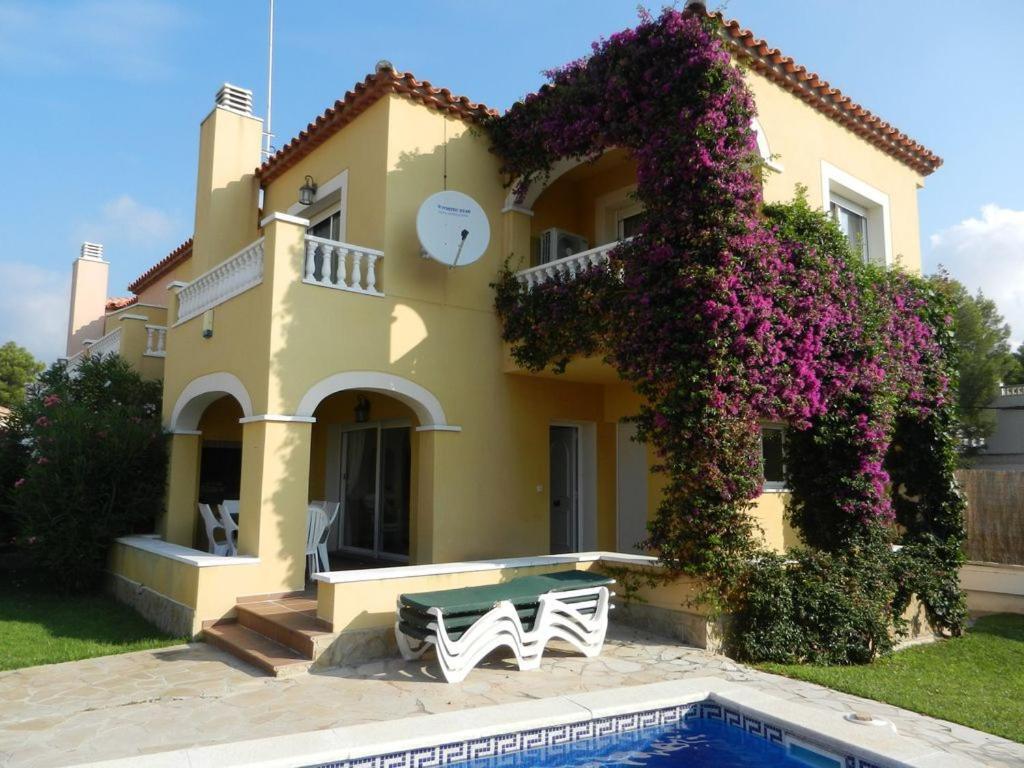 Cassa Jessi Villa Tarragona Bagian luar foto